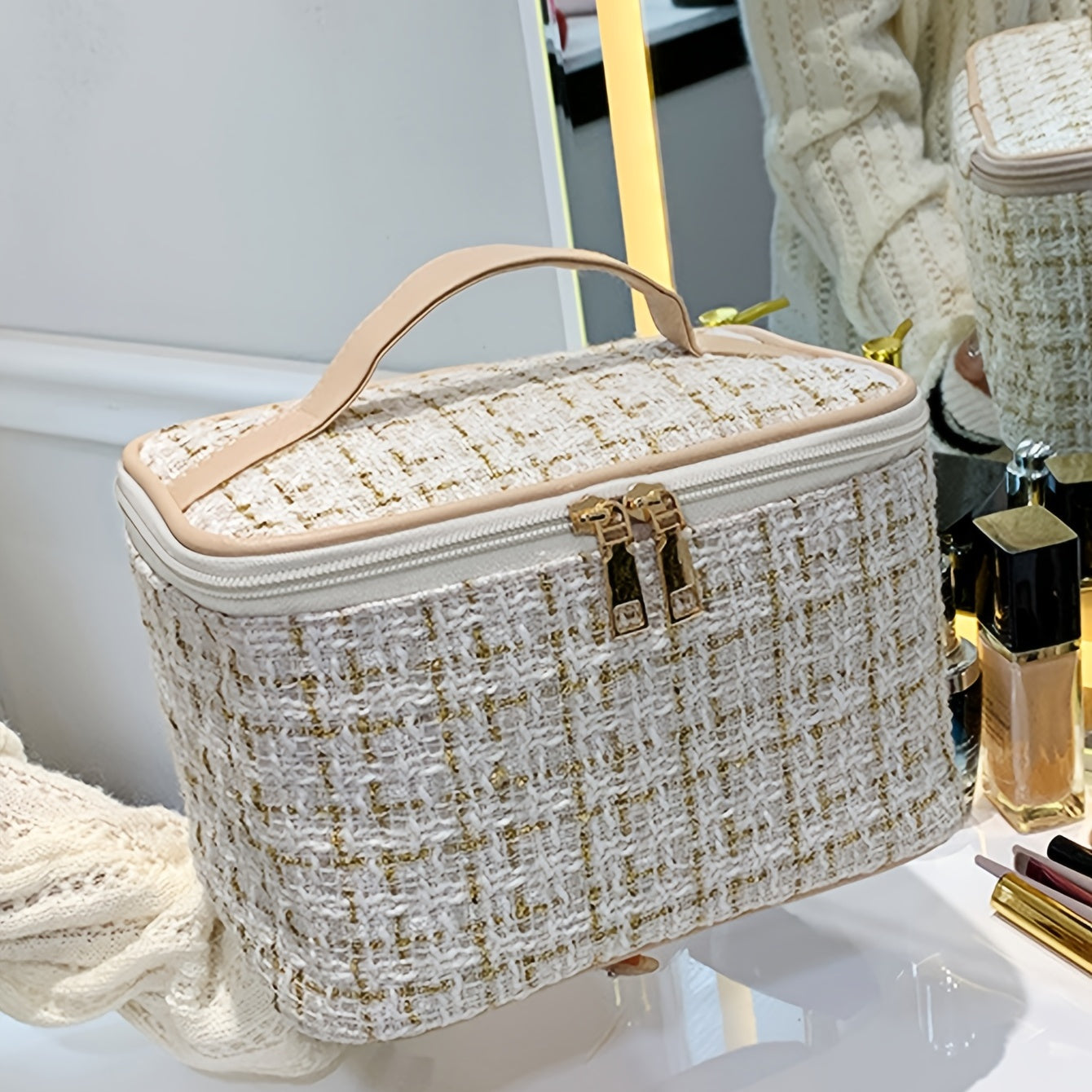 Estojo de Maquiagem Versátil com Design Moderno – 3 em 1